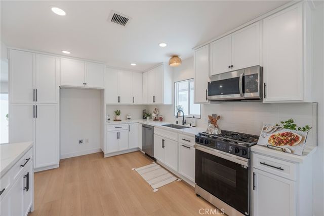 4224 Falcon, Long Beach, CA 90807