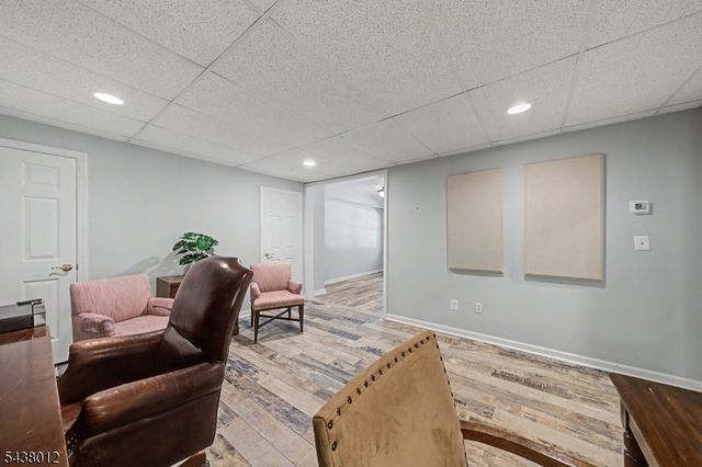 11 Goose Cove Ln, Ramsey Boro, NJ 07446