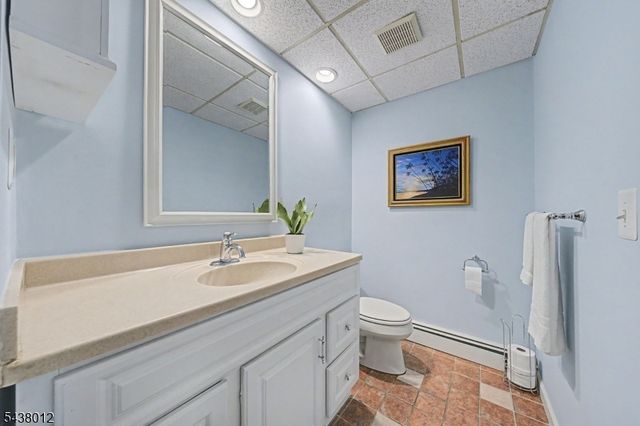 11 Goose Cove Ln, Ramsey Boro, NJ 07446