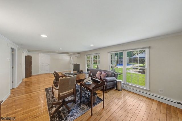 11 Goose Cove Ln, Ramsey Boro, NJ 07446