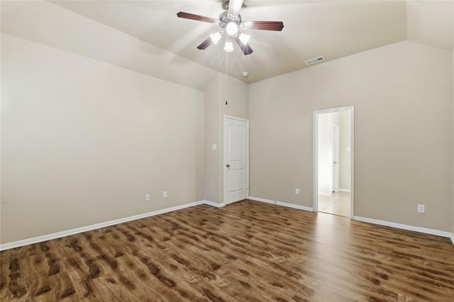 114 Forest Elk Place, Montgomery, TX 77316