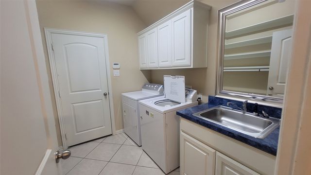 1020 Paradise Cove, Carrollton, TX 75006
