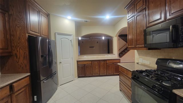1020 Paradise Cove, Carrollton, TX 75006