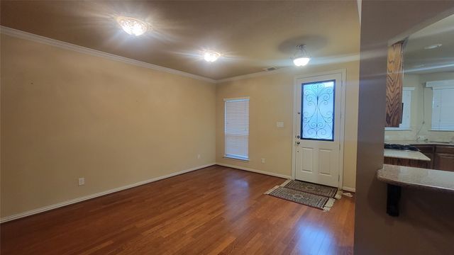 1020 Paradise Cove, Carrollton, TX 75006