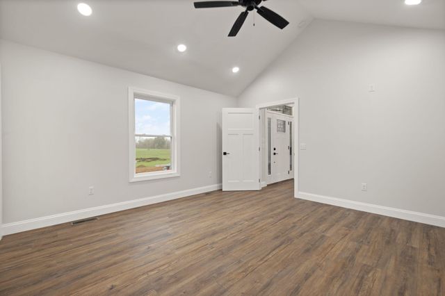 58 Hallies Way, Somerset, KY 42503