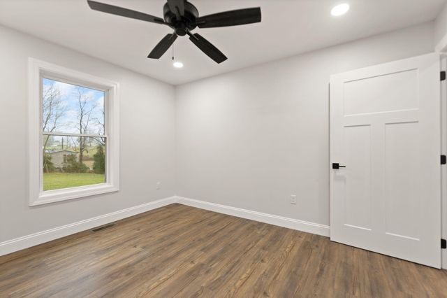 58 Hallies Way, Somerset, KY 42503