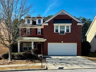 2735 Meadow Trace, Grayson, GA 30017