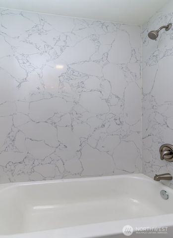 2727 S 357th Place, Federal Way, WA 98003