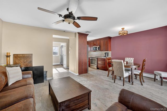 20 Beecher Lane, Peekskill, NY 10566