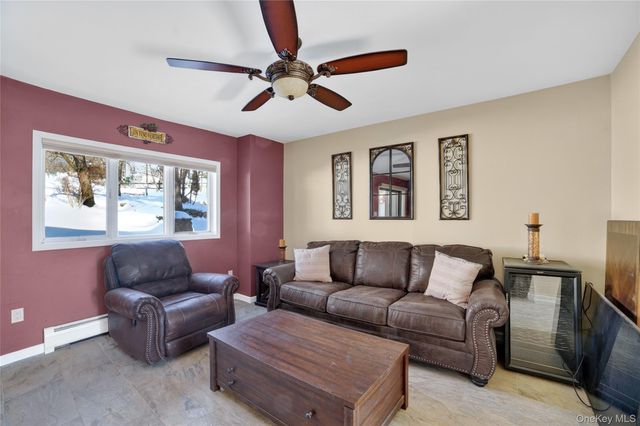 20 Beecher Lane, Peekskill, NY 10566