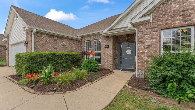 1207 SW Willow Bend Avenue, Bentonville, AR 72713
