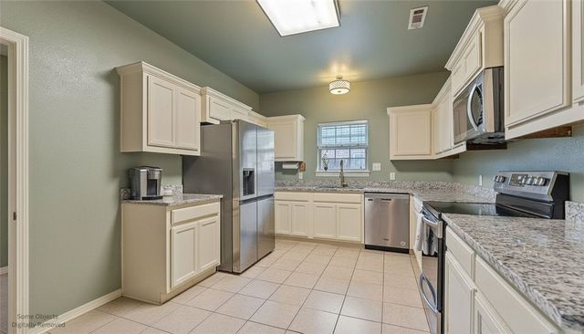 1207 SW Willow Bend Avenue, Bentonville, AR 72713