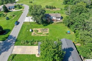 1916 Beaver Lake Boulevard, Plattsmouth, NE 68048