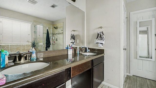 11419 Lovington Drive, Houston, TX 77088
