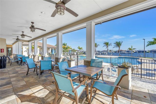 513 17TH AVENUE E, Palmetto, FL 34221