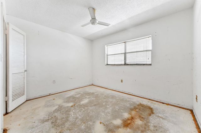 3091 E Sunrise Lakes Drive 302, Sunrise, FL 33322