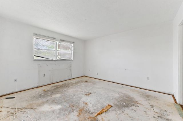 3091 E Sunrise Lakes Drive 302, Sunrise, FL 33322