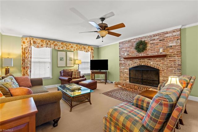 219 Prestwick Drive, High Point, NC 27265