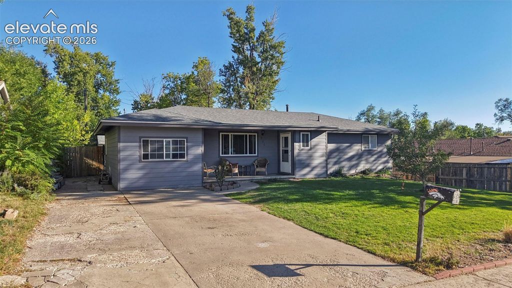 205 Everett Drive, Colorado Springs, CO 80911 — exterior