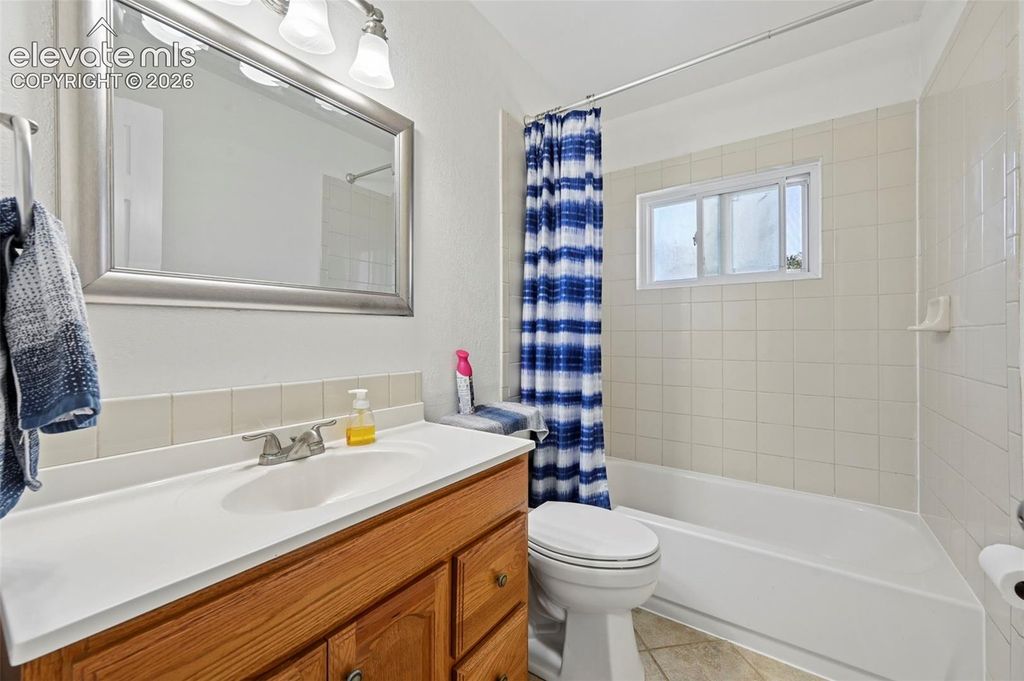 205 Everett Drive, Colorado Springs, CO 80911 — photo 4