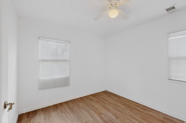 1011 W Castillo Avenue, Belen, NM 87002