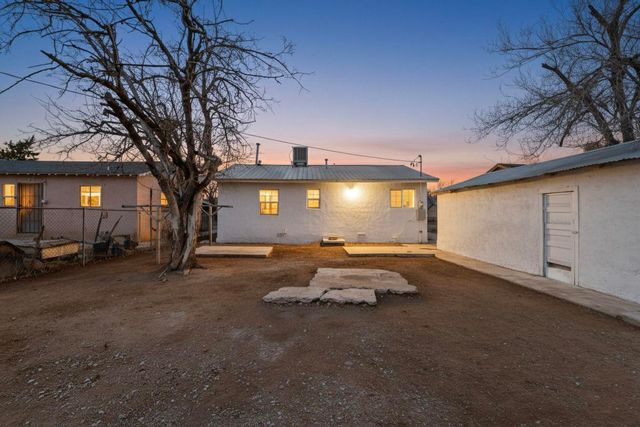 1011 W Castillo Avenue, Belen, NM 87002