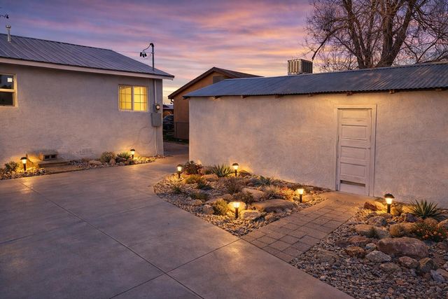 1011 W Castillo Avenue, Belen, NM 87002