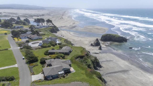 32854 Ocean Meadows Circle, Fort Bragg, CA 95437