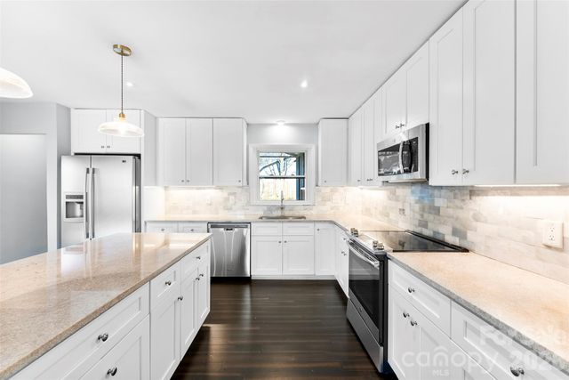 1200 Fontana Avenue, Charlotte, NC 28206