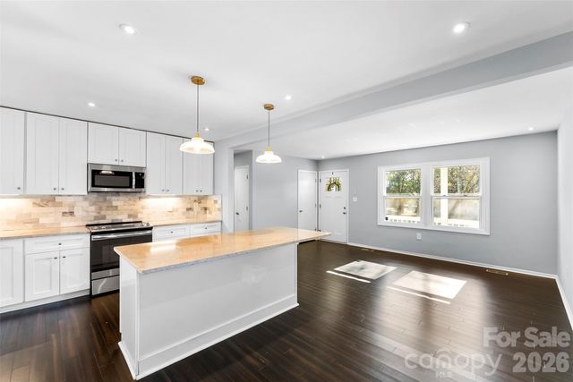 1200 Fontana Avenue, Charlotte, NC 28206