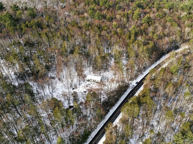 46 Bromley Rd, Huntington, MA 01050