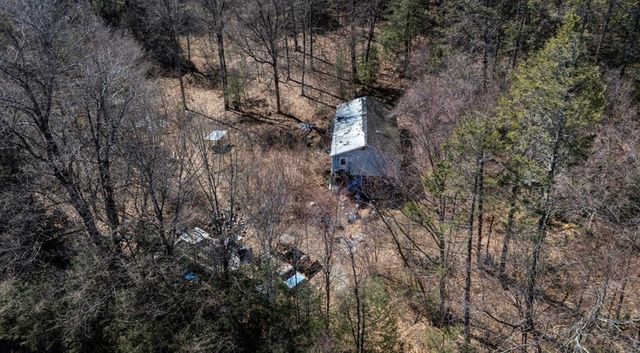 46 Bromley Rd, Huntington, MA 01050