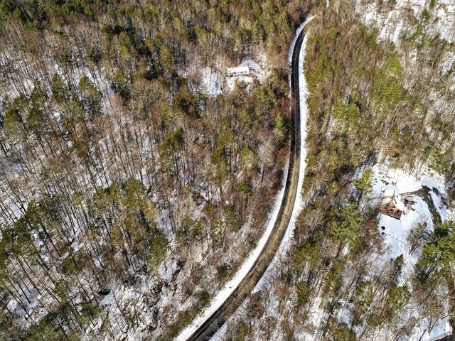 46 Bromley Rd, Huntington, MA 01050