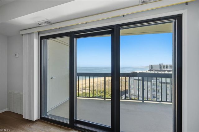 2830 Shore Dr Apt 911, Virginia Beach, VA 23451