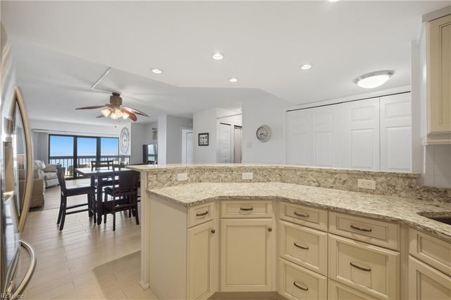 2830 Shore Dr Apt 911, Virginia Beach, VA 23451