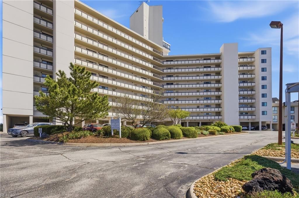 2830 Shore Dr Apt 911, Virginia Beach, VA 23451