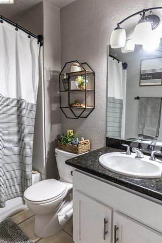 900 Cambridge Dr 31, Benicia, CA 94510