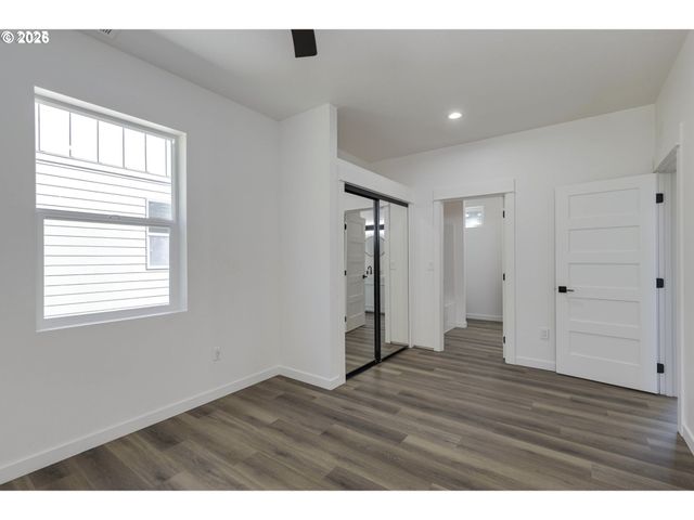 4801 Se INA Ave, Milwaukie, OR 97267