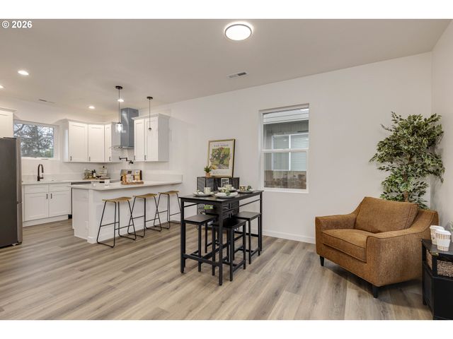 4801 Se INA Ave, Milwaukie, OR 97267