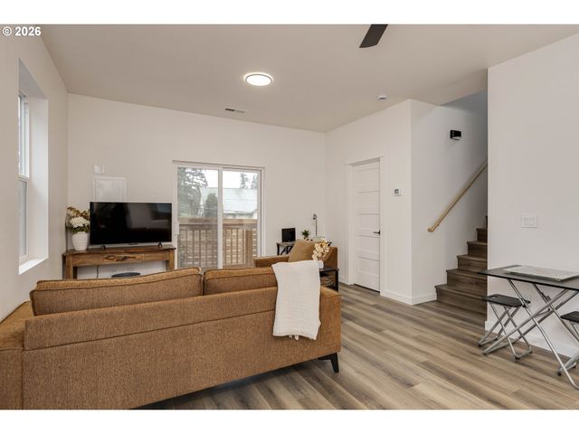 4801 Se INA Ave, Milwaukie, OR 97267