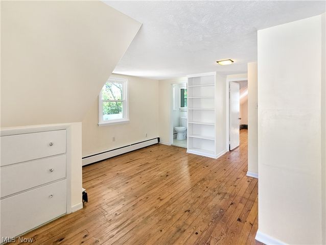 4135 Eastway Road, Cleveland, OH 44121