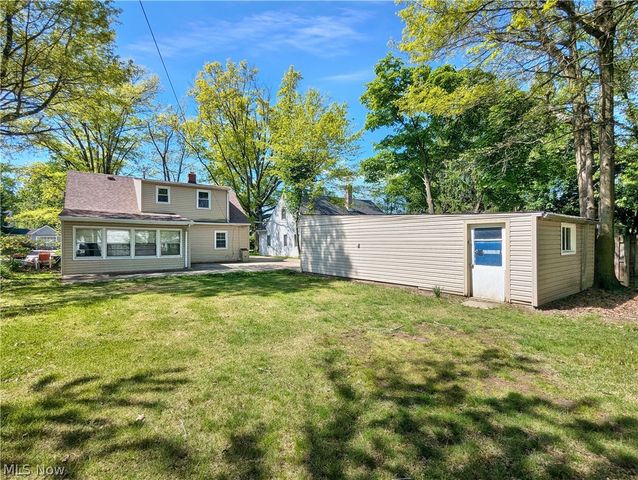 4135 Eastway Road, Cleveland, OH 44121
