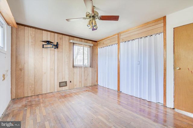 33 ELTON AVE, Hamilton, NJ 08620