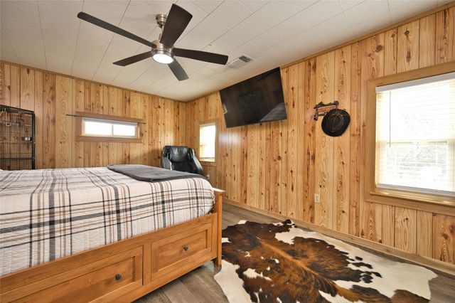 8676 Fm 697, Whitewright, TX 75491