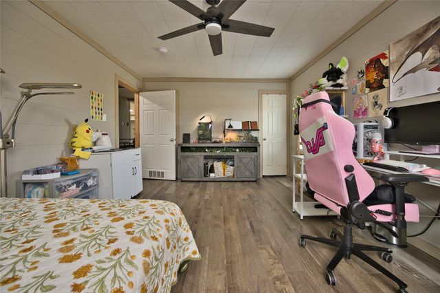 8676 Fm 697, Whitewright, TX 75491