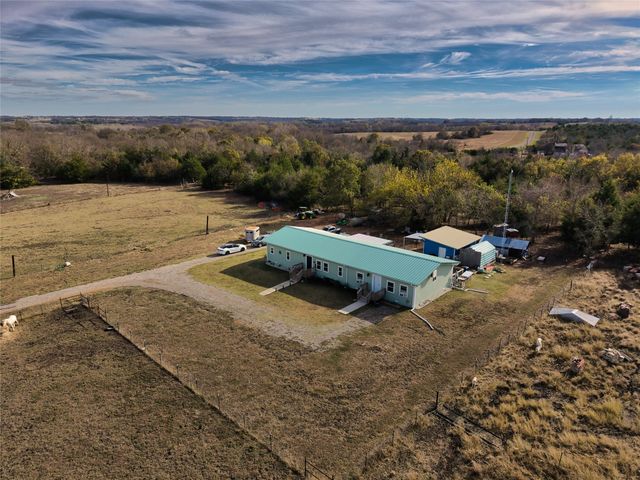 8676 Fm 697, Whitewright, TX 75491