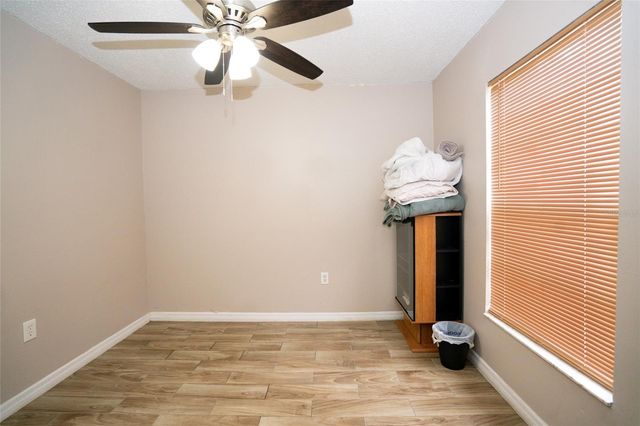 2102 E FRIERSON AVENUE, Tampa, FL 33610