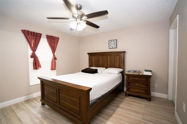 2102 E FRIERSON AVENUE, Tampa, FL 33610