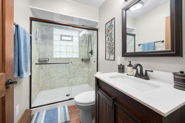 S94W14409 Groveway LANE, Muskego, WI 53150