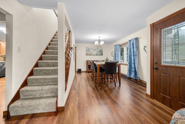 S94W14409 Groveway LANE, Muskego, WI 53150